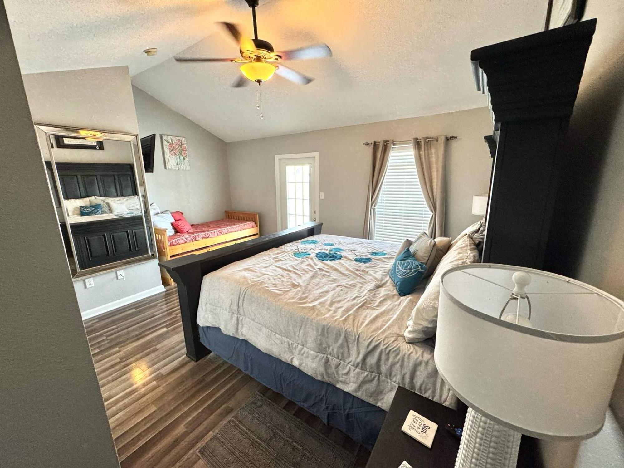 Sandy Feet Retreat Ms Gulfport Exterior photo